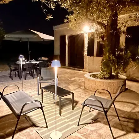 Tra Mare E Ulivi